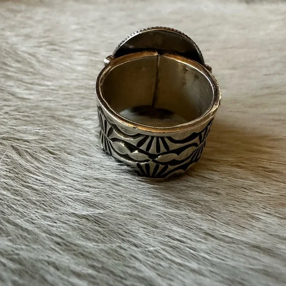 Vintage Native American Southwestern turquoise silver large ring - Picture 7 of 16